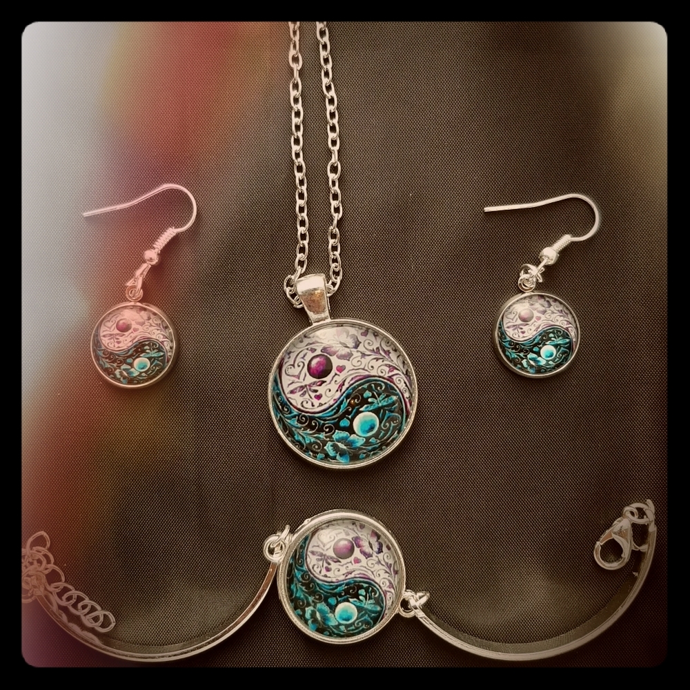 Yin/Yang set bracelet,  earring, necklace